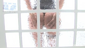 Staircase And Sill Action: Beautiful Nikki Rio'S Intense Encounter With Carlão Bazuca And Victor Gaúcho In An Ongoing Orgy